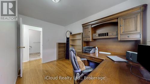 19 Flamingo Crescent, Brampton, ON - Indoor Photo Showing Office