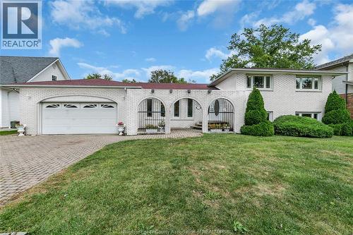 4080 KENNEDY DRIVE East  Windsor, ON N9G 1X8