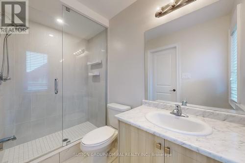 123 Arnold Crescent, New Tecumseth, ON - Indoor Photo Showing Bathroom