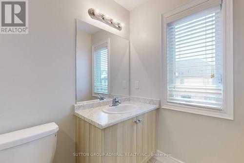 123 Arnold Crescent, New Tecumseth, ON - Indoor Photo Showing Bathroom