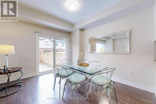 123 Arnold Crescent, New Tecumseth, ON - Indoor Photo Showing Dining Room