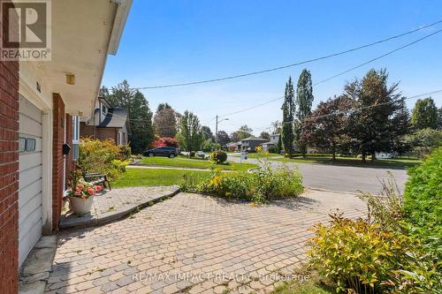 744 Spragge Crescent, Cobourg, ON - Outdoor