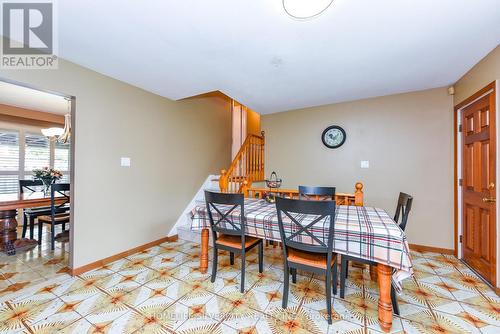 3350 Lehigh Crescent, Mississauga, ON - Indoor Photo Showing Dining Room