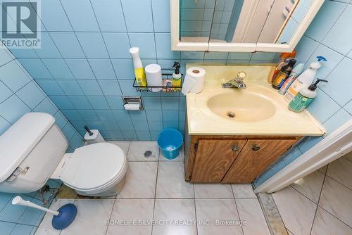 3350 Lehigh Crescent, Mississauga, ON - Indoor Photo Showing Bathroom