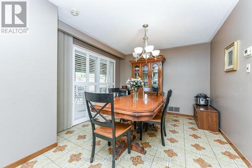 3350 Lehigh Crescent, Mississauga, ON - Indoor Photo Showing Dining Room
