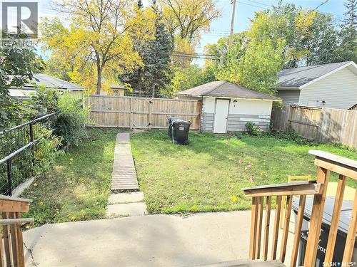 1811 20Th Street W, Saskatoon, SK - Outdoor