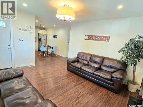 1811 20Th Street W, Saskatoon, SK - Indoor Photo Showing Other Room