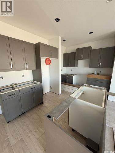 167 Haverstock Crescent, Saskatoon, SK - Indoor Photo Showing Kitchen