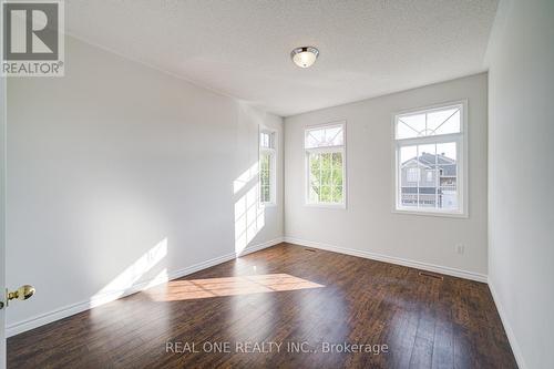 32 Frobisher Street, Richmond Hill, ON - Indoor Photo Showing Other Room