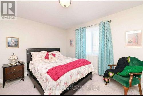 100 Spruce Gardens Court, Belleville, ON - Indoor Photo Showing Bedroom