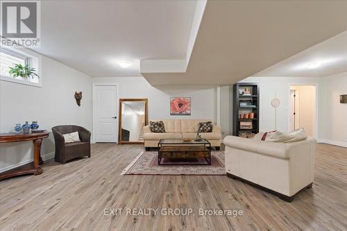 35 Ledgerock Court, Quinte West (Sidney Ward), ON - Indoor Photo Showing Other Room