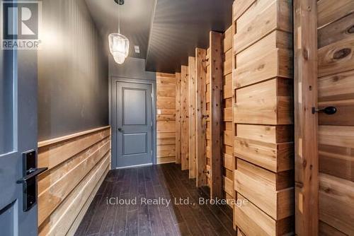 962 Fredonia Drive, Mississauga, ON - Indoor Photo Showing Other Room