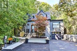 34 GLENWOOD CRESCENT  Toronto, ON M4B 1J6