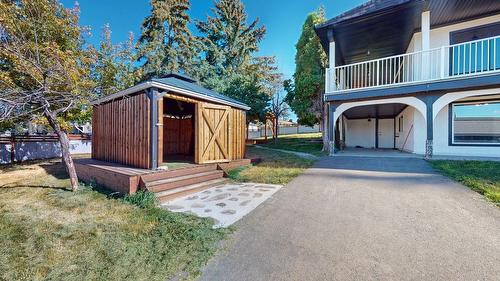 3 21St Avenue, Cranbrook, BC - Outdoor