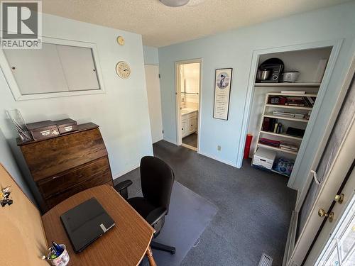 568 Poplar Crescent, Shaunavon, SK - Indoor Photo Showing Office