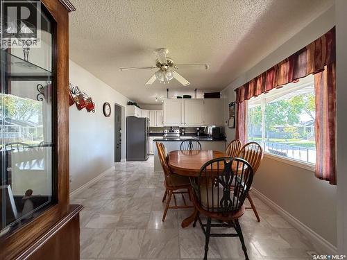 568 Poplar Crescent, Shaunavon, SK - Indoor Photo Showing Dining Room