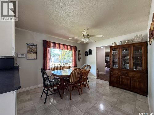 568 Poplar Crescent, Shaunavon, SK - Indoor Photo Showing Dining Room