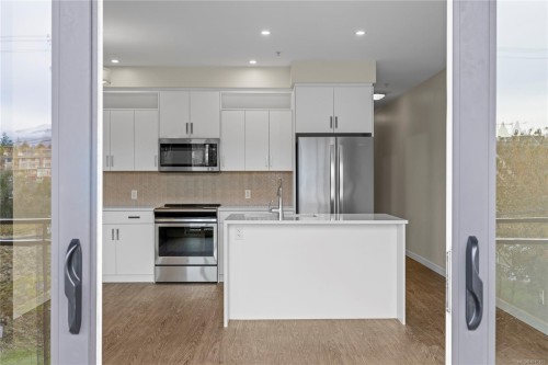 309-91 Chapel St, Nanaimo, BC - Indoor Photo Showing Kitchen