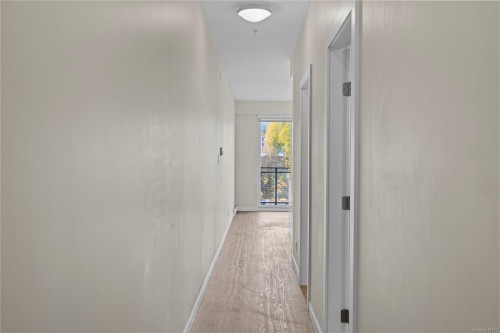 309-91 Chapel St, Nanaimo, BC - Indoor Photo Showing Other Room