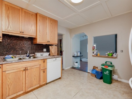 2814 Carlow Rd, Langford, BC 