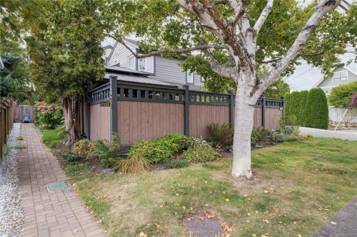 111 Michigan St, Victoria, BC 