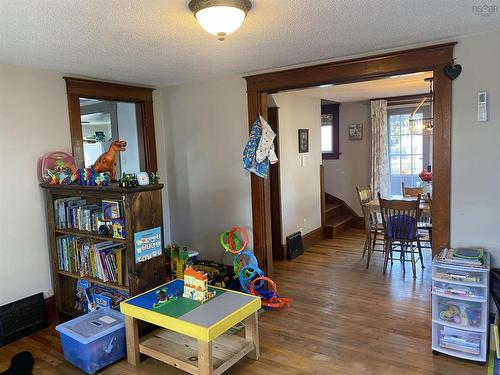 33 Ryland Avenue, Bible Hill, NS 