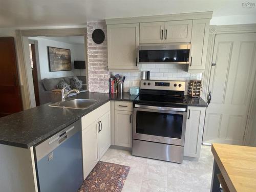 33 Ryland Avenue, Bible Hill, NS 