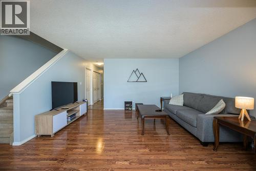 102 3233 Mcgill Crescent, Prince George, BC - Indoor Photo Showing Living Room