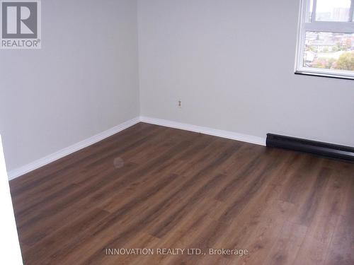 1406 - 2020 Jasmine Crescent, Ottawa, ON - Indoor Photo Showing Other Room