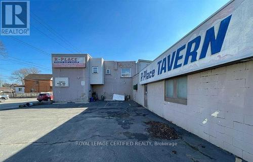 172 Beach Road, Hamilton, ON 