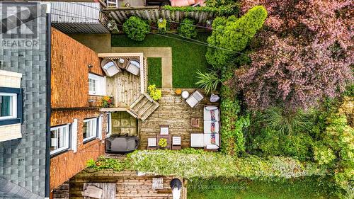 27 Steven Street, Hamilton, ON - Outdoor