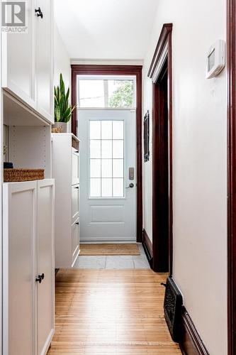 27 Steven Street, Hamilton, ON - Indoor Photo Showing Other Room