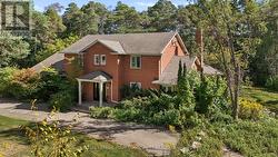 52 BEAUFORT HILLS ROAD  Richmond Hill, ON L4E 2N1