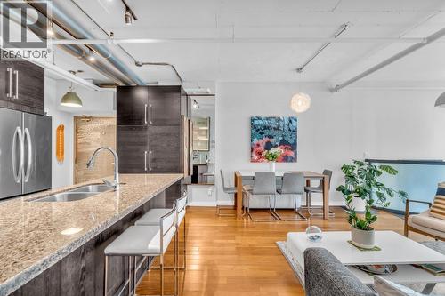 211&212 1529 W 6Th Avenue, Vancouver, BC 