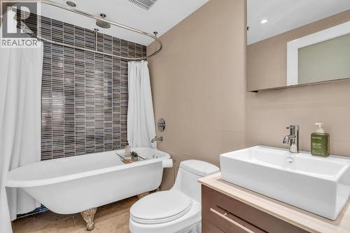 211&212 1529 W 6Th Avenue, Vancouver, BC 