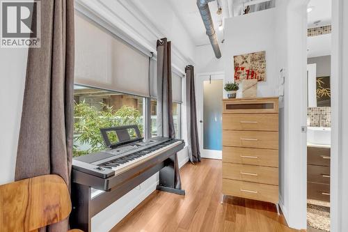 211&212 1529 W 6Th Avenue, Vancouver, BC 