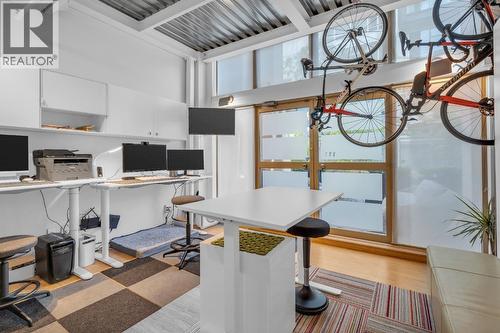 211&212 1529 W 6Th Avenue, Vancouver, BC 