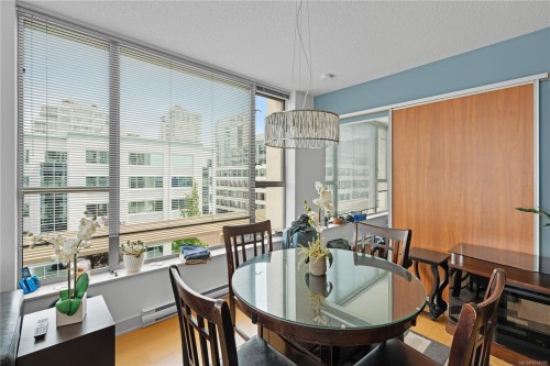 606-760 Johnson St, Victoria, BC - Indoor Photo Showing Dining Room