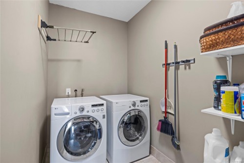 A-401 Neville St, Ladysmith, BC 