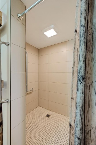 2660 Holden Corso Rd, Nanaimo, BC 