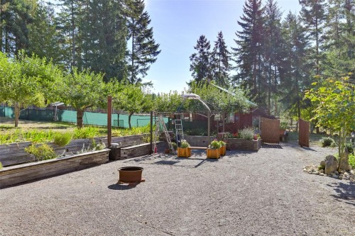 2660 Holden Corso Rd, Nanaimo, BC 