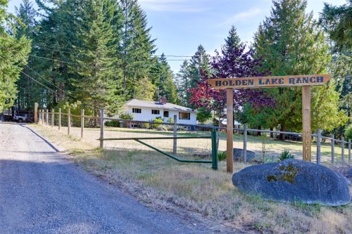 2660 Holden Corso Rd, Nanaimo, BC 