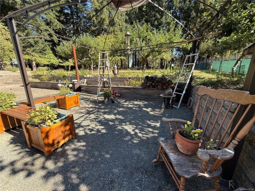 2660 Holden Corso Rd, Nanaimo, BC 