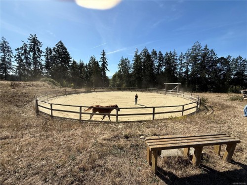 2660 Holden Corso Rd, Nanaimo, BC 