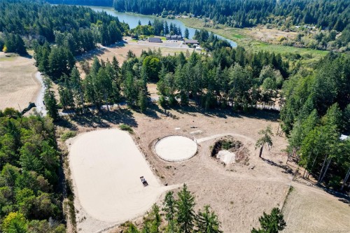 2660 Holden Corso Rd, Nanaimo, BC 