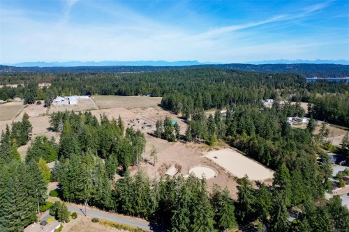 2660 Holden Corso Rd, Nanaimo, BC 