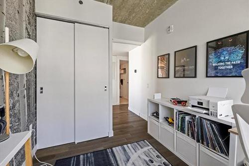 910-311 Hargrave St, Winnipeg, MB 