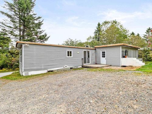 8252 Highway 1, Ardoise, NS 