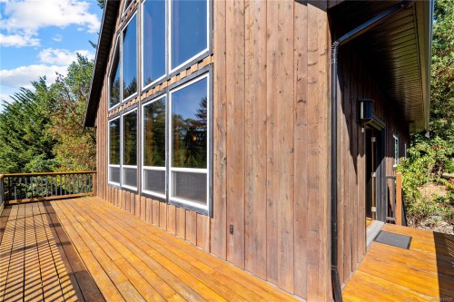 2405 Lindsey Rd, Nanaimo, BC 