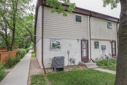 4-953 Summerside AVE  Winnipeg, MB R3T 4Y1